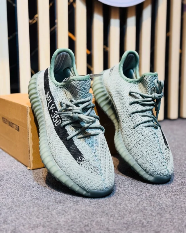 Adidas Yeezy Boost 350 V2 (SPLY-350)