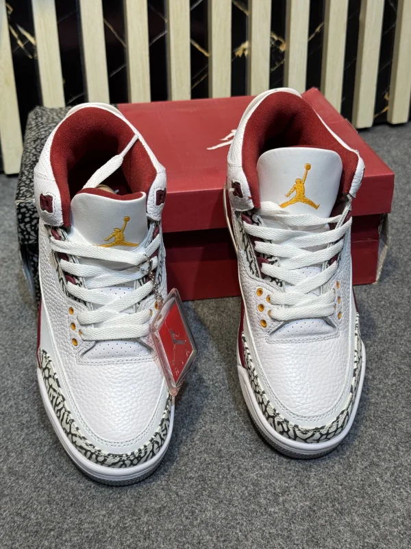 Air Jordan 3 Retro "Cardinal Red"