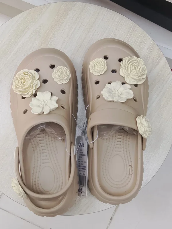 Ladies Crocs – Floral Comfort Clogs